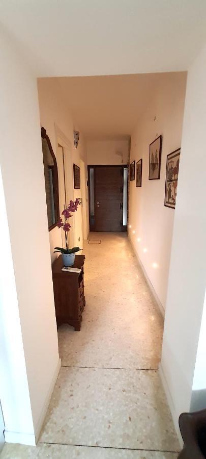 Elisabeth Waterfront Apartamento Venecia