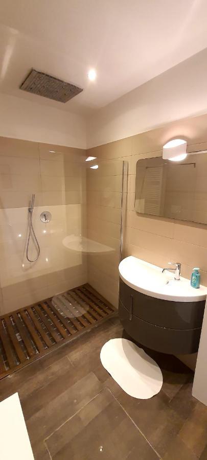 Elisabeth Waterfront Apartamento Venecia